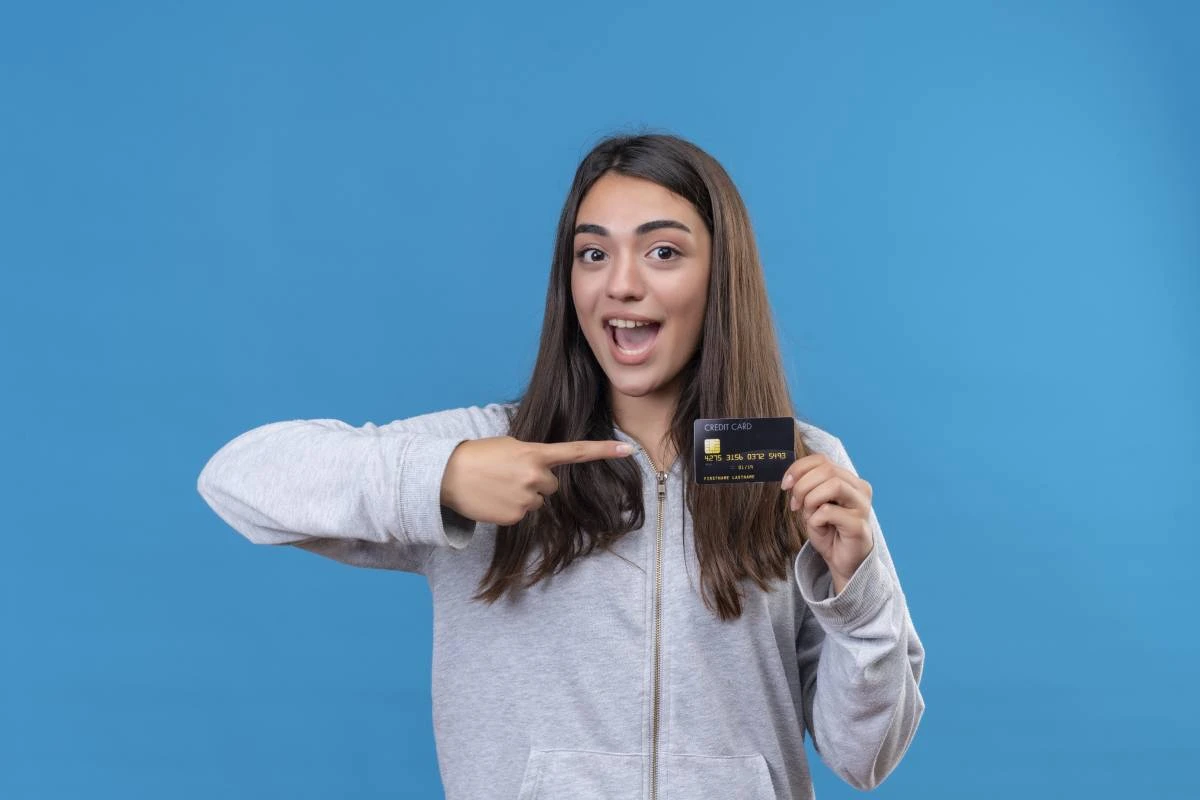 5 cartões de crédito sem anuidade