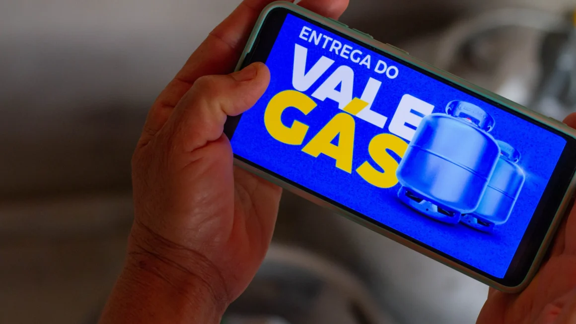 Auxílio Gás para os Brasileiros: Facilitando o Acesso e Proporcionando Alívio Financeiro.